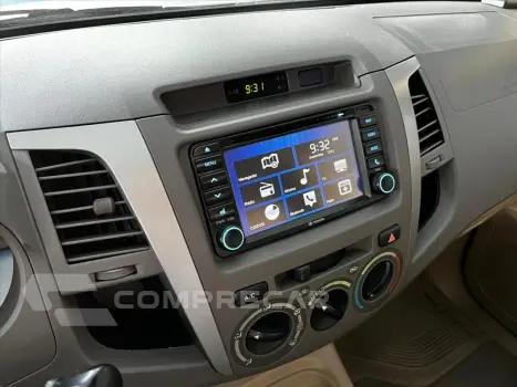 HILUX SW4 2.7 SR 4X2 7 LUGARES 16V GASOLINA 4P AU