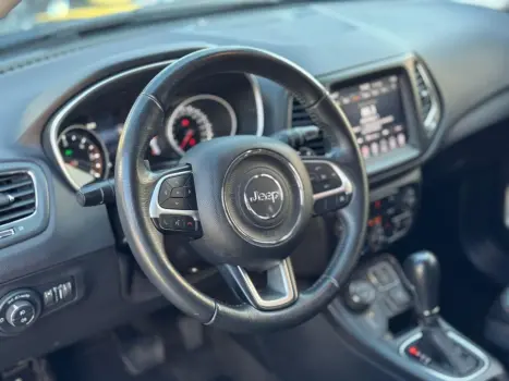 COMPASS 2.0 16V DIESEL LONGITUDE 4X4 AUTOMÁTICO