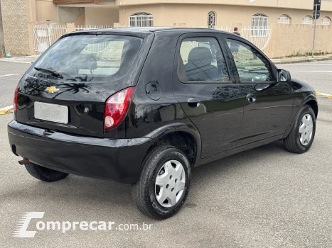 CELTA 1.0 MPFI LT 8V