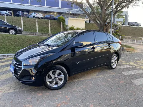 Hyundai HB20S 1.6 COMFORT PLUS 16V FLEX 4P AUTOMÁTICO 4 portas