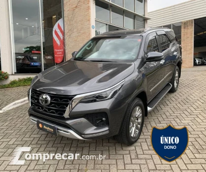 Hilux SW4 SRX 4x4 2.8 TDI 16V Dies. Aut.