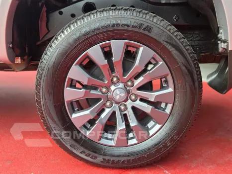 L200 Triton HPE 3.5 CD V6 24V Flex Aut.