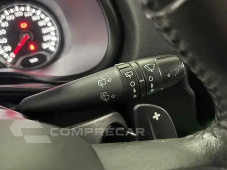 RENEGADE 1.8 16V FLEX LONGITUDE 4P AUTOMÁTICO