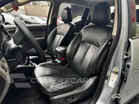 L200 TRITON - 2.4 16V TURBO SPORT GLX CD 4P 4X4 MANUAL