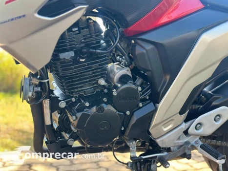 FZ25 FAZER
