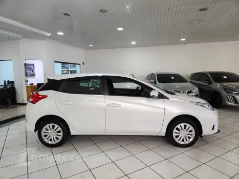 Yaris Hatch 1.5 16V 4P FLEX XL MULTIDRIVE AUTOMÁTICO CVT