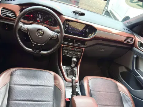 T-CROSS 1.0 200 TSI TOTAL FLEX COMFORTLINE AUTOMÁTICO