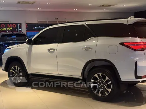 HILUX SW4 2.8 D-4d Turbo SRX Platinum 7L 4X4