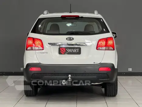 SORENTO 2.4 16V GASOLINA EX AUTOMÁTICO