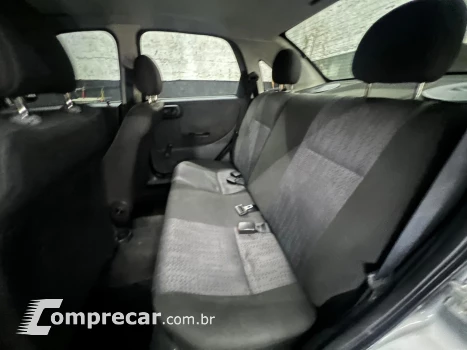 CORSA 1.4 MPFI MAXX 8V FLEX 4P MANUAL