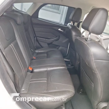 Focus Hatch 1.6 16V 4P FLEX SE POWERSHIFT AUTOMÁTICO