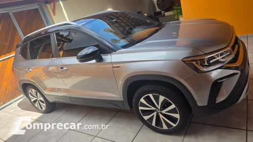TAOS 1.4 250 TSI Highline