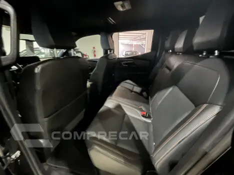 TRITON 2.4 Biturbo CD Katana 4X4