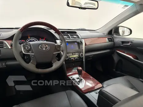 CAMRY 3.0 Wagon XLE V6 24V