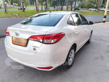Yaris Sedan 1.5 16V 4P FLEX XL MULTIDRIVE AUTOMÁTICO CVT
