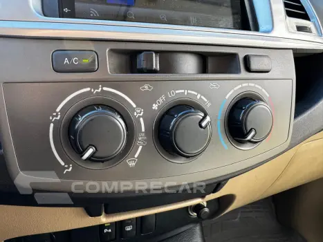 HILUX SW4 2.7 SR 4X2 16V