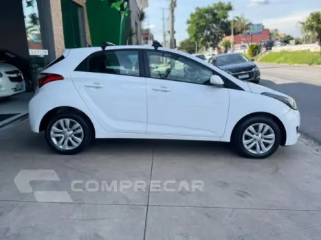 HB20 - 1.6 COMFORT PLUS 16V 4P AUTOMÁTICO