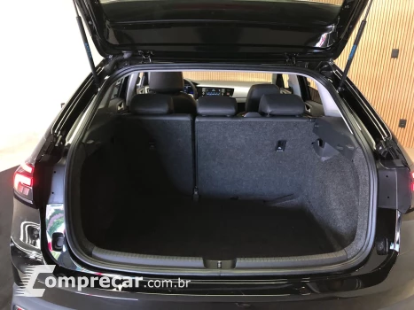 Volkswagen Nivus 1.0 200 Tsi Total Flex Comfortline Automático 4 portas