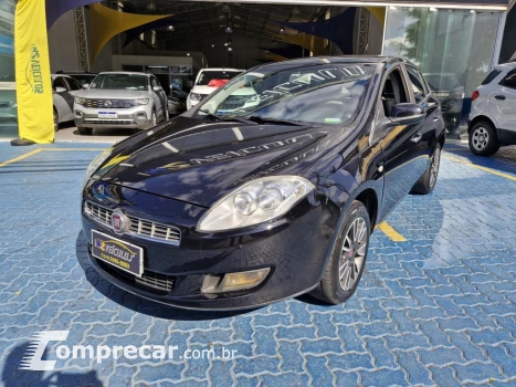 Fiat BRAVO 1.8 ESSENCE 16V FLEX 4P AUTOMÁTICO 4 portas