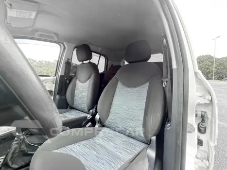 UNO ATTRACTIVE 1.0 Flex 6V 5p