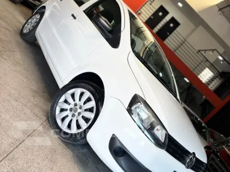 FOX - 1.0 MI 8V 4P MANUAL