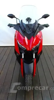 YAMAHA XMAX ABS