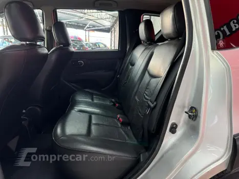 Livina 1.6 S X-Gear 16V Flex 4P Manual