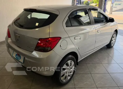 ONIX HATCH LTZ 1.4 8V FlexPower 5p Mec.