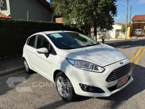 FORD FIESTA 1.6 MPI Hatch 8V 4 portas