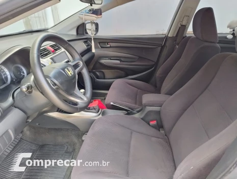 CITY 1.5 LX Sedan 16V