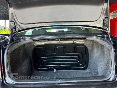 POLO SEDAN 1.6 MI 8V