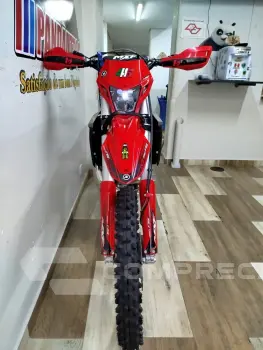 2T 250 TSX