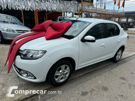 Renault Logan 1.6 4P FLEX DINAMIQUE 4 portas