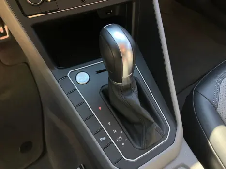 Virtus 1.0 200 Tsi Highline Automático