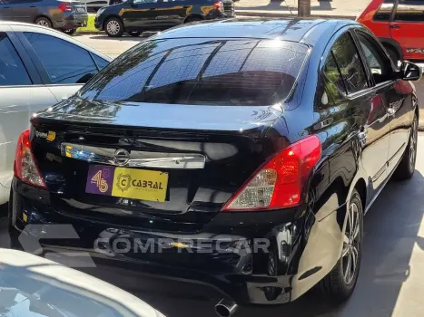 VERSA UNIQUE 1.6 16V FlexStart 4p Aut.