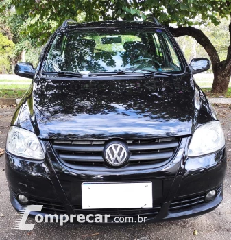 Volkswagen SPACEFOX 1.6 MI Route 8V 4 portas
