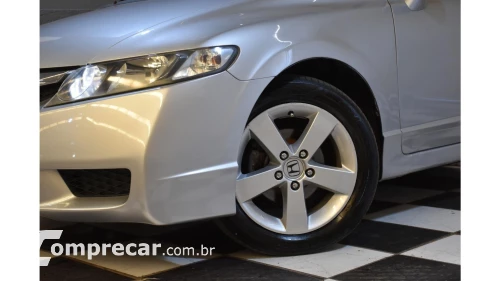 CIVIC - 1.8 LXS 16V 4P MANUAL