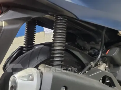 PCX 160 DLX