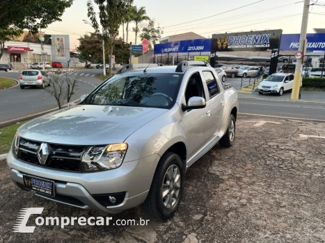 Renault DUSTER OROCH 2.0 16V Dynamique 4 portas