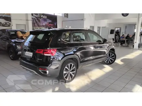 TAOS 1.4 250 TSI TOTAL FLEX HIGHLINE AUTOMÁTICO