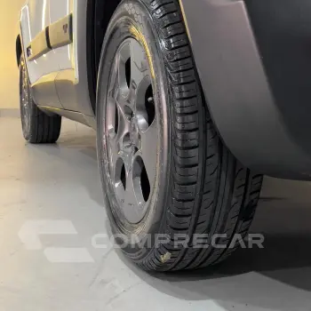 Renegade Sport 1.8 4x2 Flex 16V Aut.