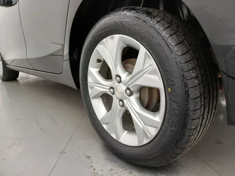 ONIX 1.0 TURBO FLEX LTZ AUTOMÁTICO