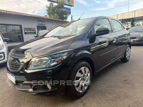 CHEVROLET Onix Hatch 1.4 4P FLEX LT 4 portas