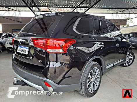 OUTLANDER 3.0 4X4 V6 24V