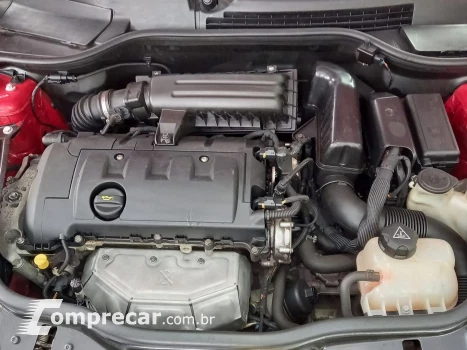 One 1.6 16V Gasolina 2P Automático