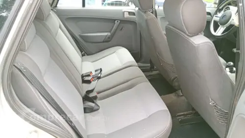 PARATI 1.6 MI Track & Field 8V G.IV