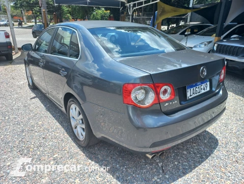 Volkswagen JETTA 2.5 I 20V 170cv 4 portas