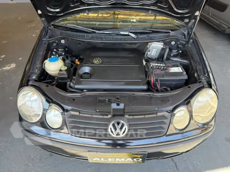 POLO SEDAN 1.6 MI 8V