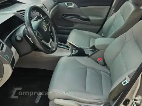 CIVIC - 2.0 LXR 16V 4P AUTOMÁTICO