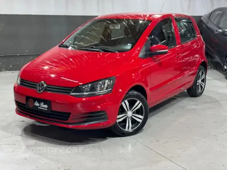 Volkswagen Fox Trendline 1.6 Flex 8V 5p 4 portas